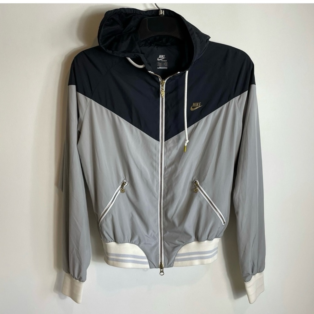 Nike windbreaker hooded black gray gold with off white details  Jordan 0O